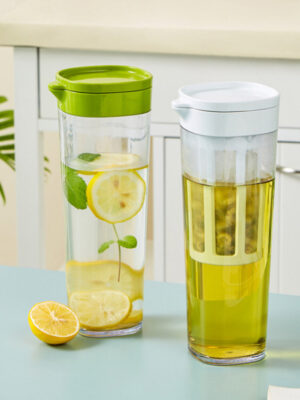 Water Bottle with Infuser